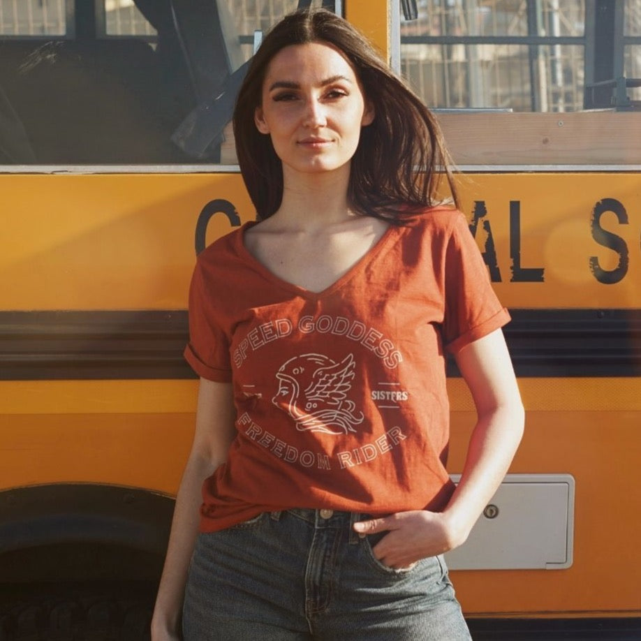 Wildust Sisters V-Neck T-Shirt - Speed Goddess
