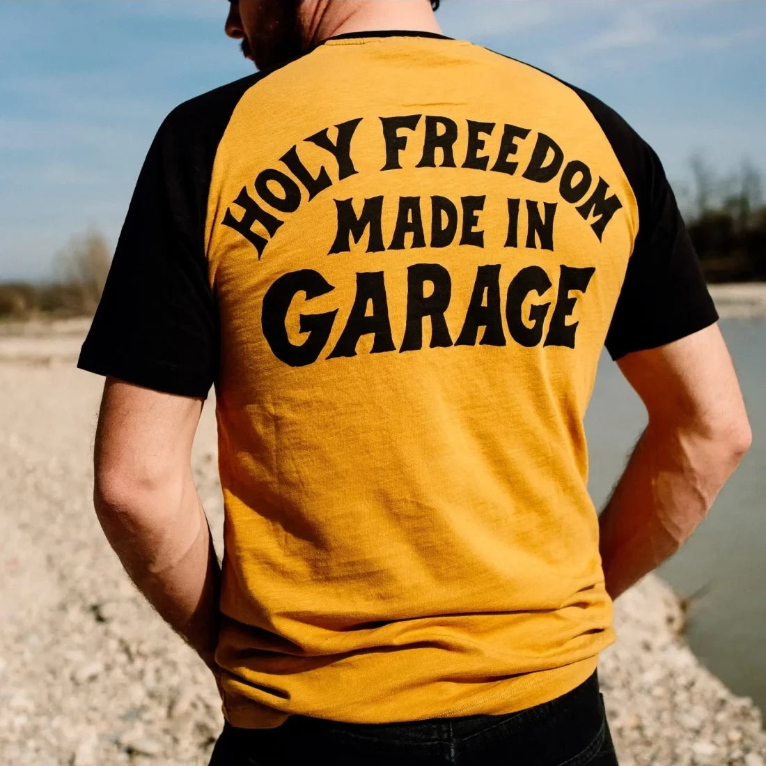 Holyfreedom Shoeless Joe T-shirt - Black/Mustard