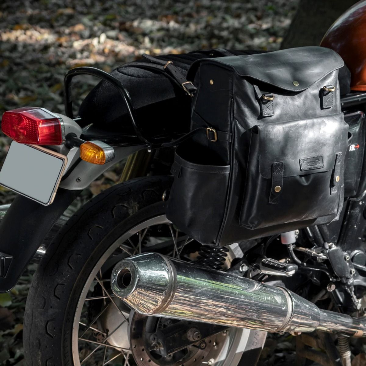 Trip Machine Outlander Saddlebag - Black