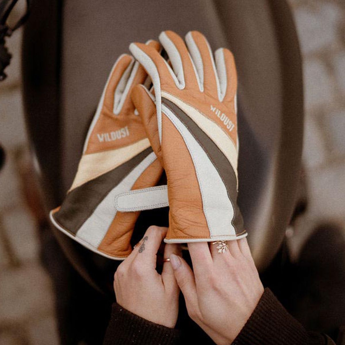 Wildust Sisters 70s Gloves - Camel