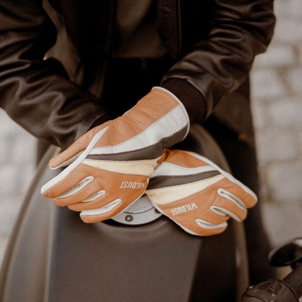Wildust Sisters 70s Gloves - Camel