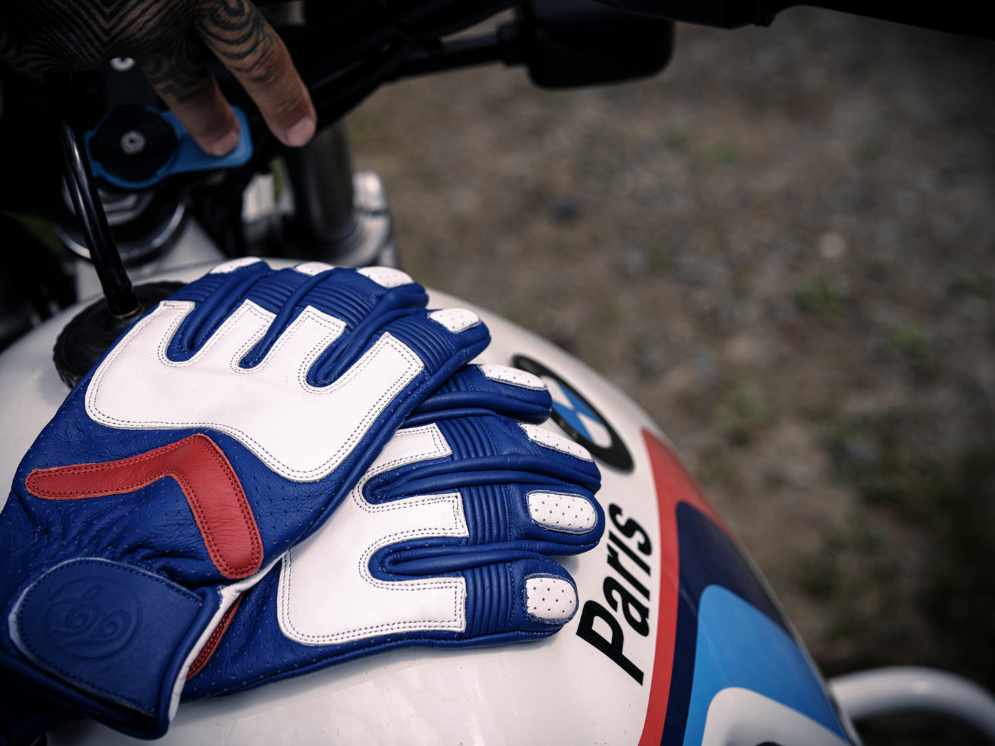 Age of Glory Hero Leather CE Gloves - Royal Blue/White/Red