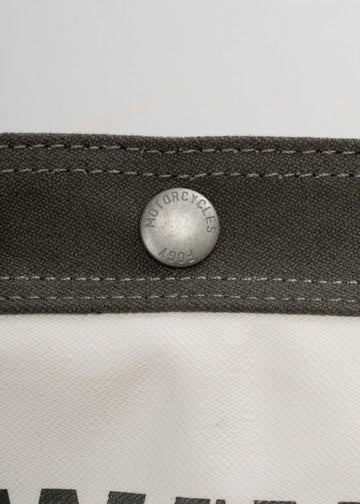 Fogy Garage Newsboy Crossbody Bag - White