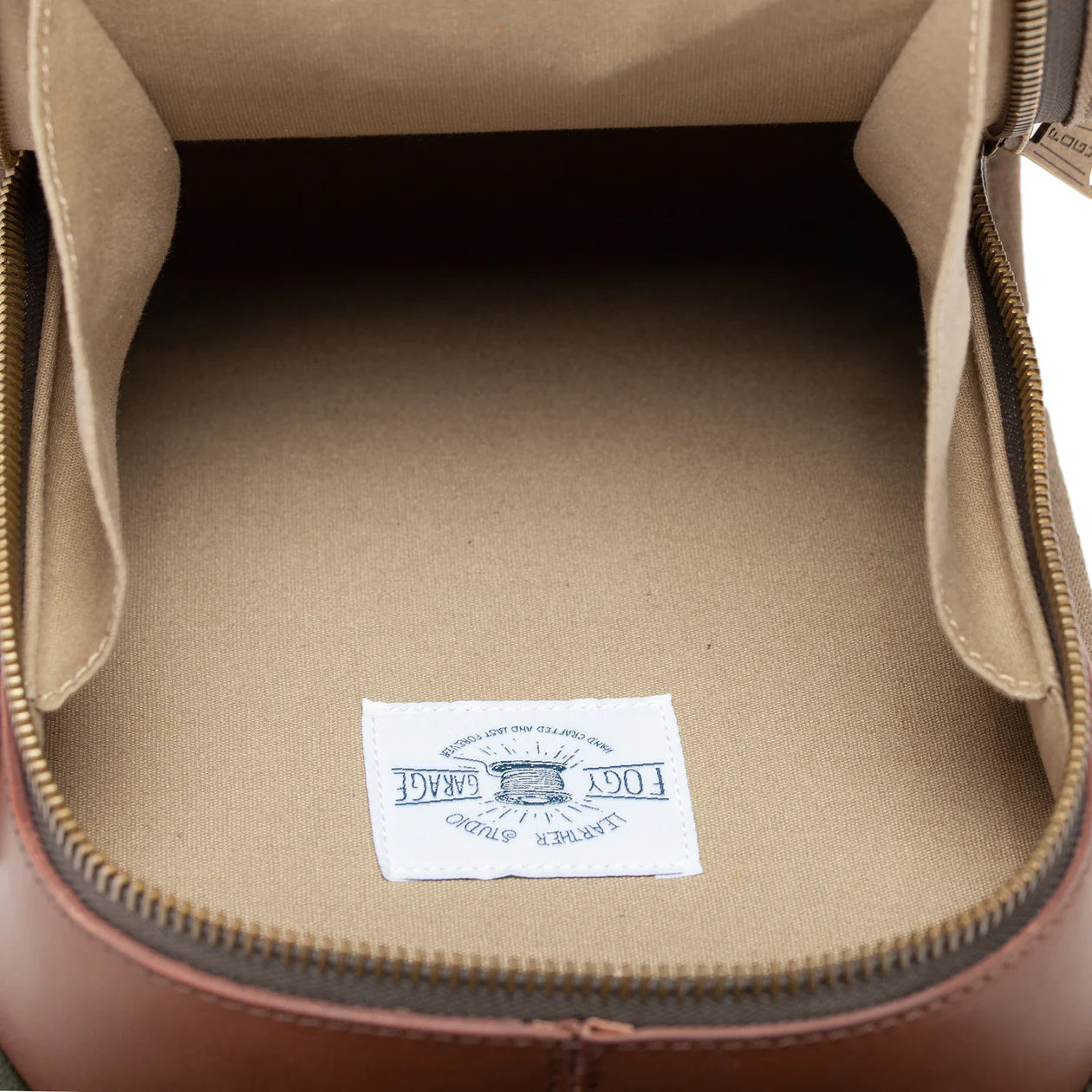 Fogy Garage Compass Magnetic Tank Bag - Green