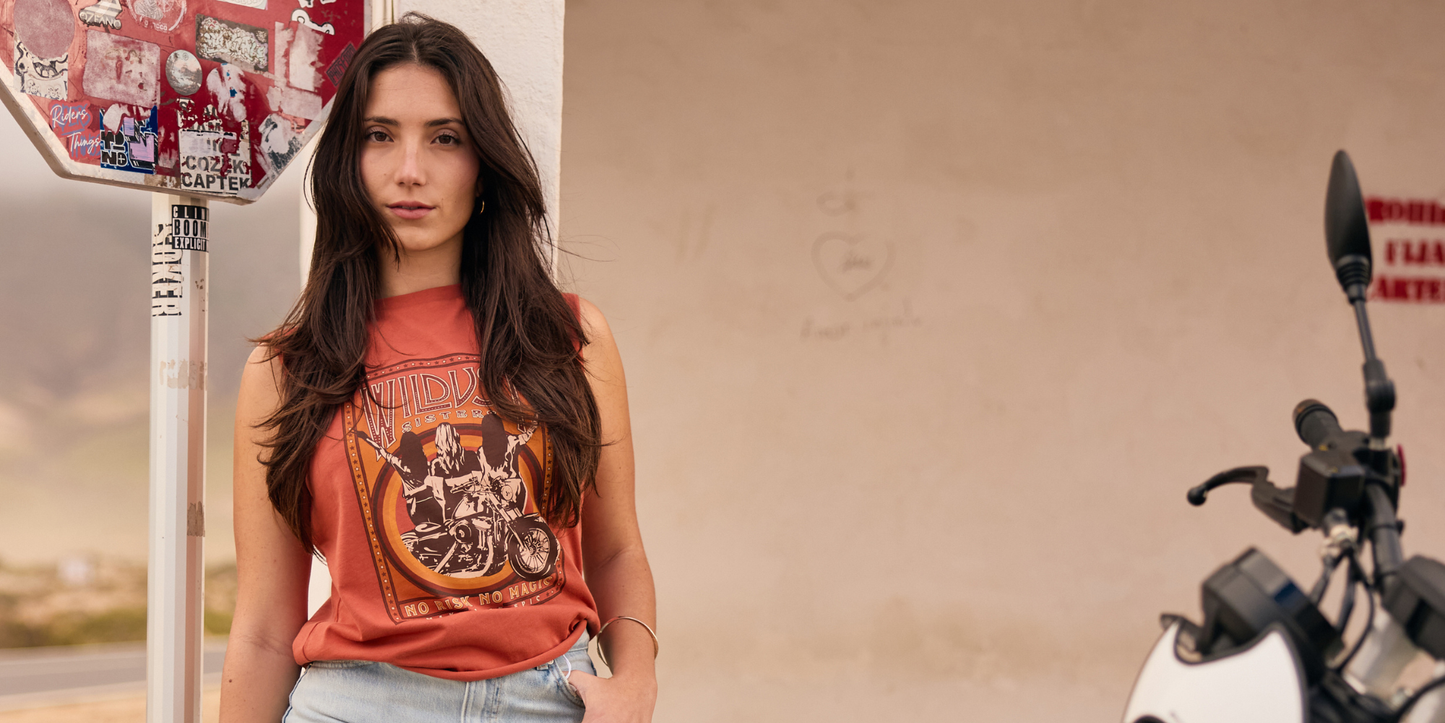 Wildust Sisters Tank Top - The Band