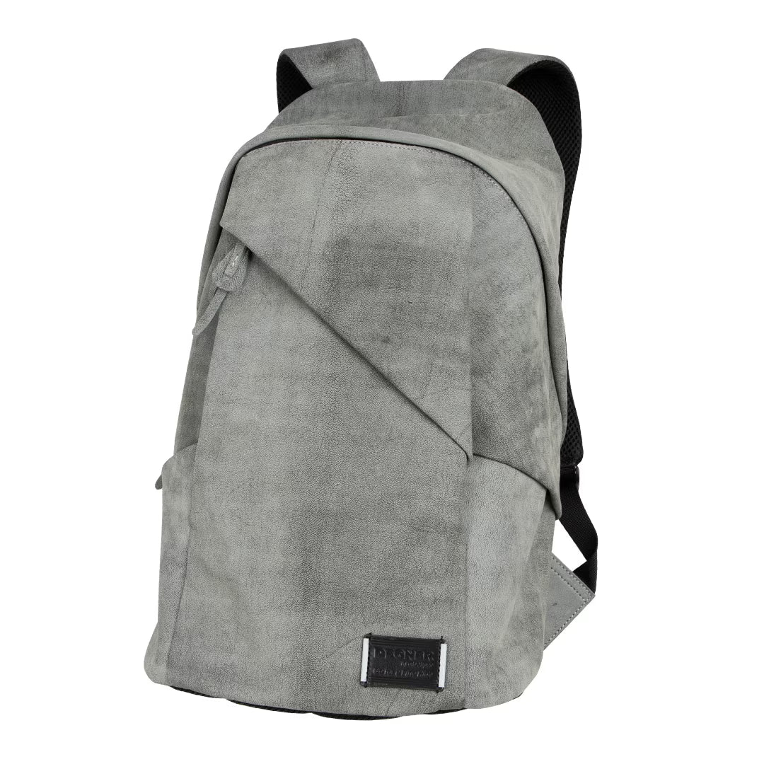 Degner W-138 18L Leather Backpack