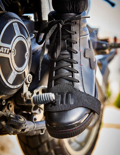 Umberto Luce Shapevulk Moto Sneakers - Black