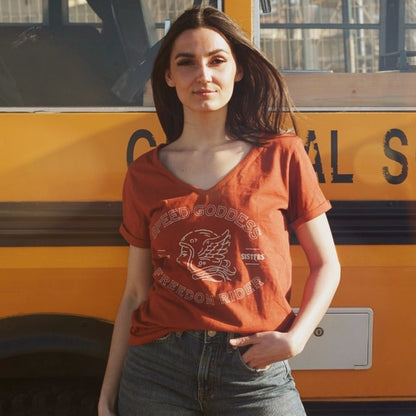Wildust Sisters V-Neck T-Shirt - Speed Goddess