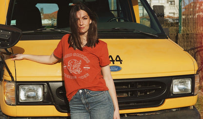 Wildust Sisters V-Neck T-Shirt - Speed Goddess
