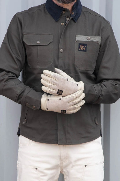 Age of Glory Crafter Leather Gloves - Aged White