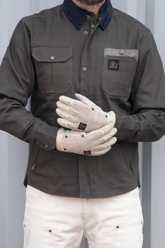 Age of Glory Crafter Leather Gloves - Aged White