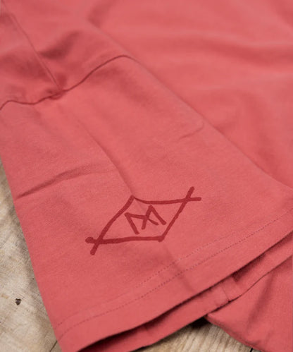 Maria Riding Company T-shirt - Spark Faded Red
