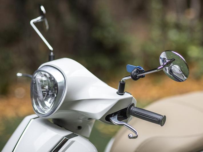 Quad Lock Scooter/Motorcycle Mirror Mount